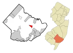 Left: Map highlighting Pomona within Atlantic County: Right: location of Atlantic County in New Jersey.