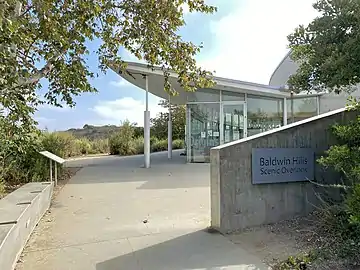 Visitor’s center with bathrooms