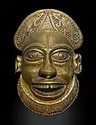 Facial mask in bronze 1935 MHNT