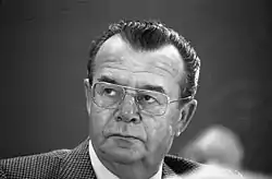 Bundesarchiv B 145 Bild-F052015-0020, Kiel, FDP-Bundesparteitag, Karry.jpg