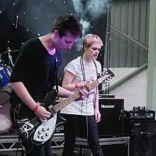 Desperate Journalist performing at Indietracks 2015.  Rob Hardy (left), Jo Bevan (right)