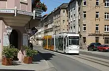 Low-floor tram