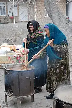 Cooking sumalak for Navruz