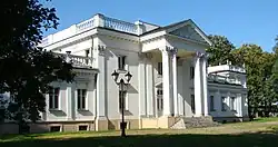 Niemojowski Palace in Marchwacz