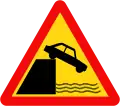 215a: Unprotected quayside of riverbank