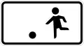 Children allowed to play in road